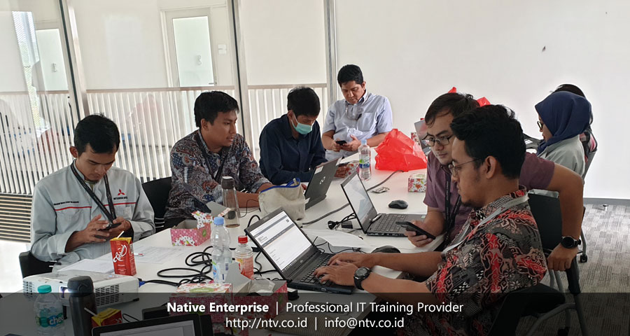 In-House Training "IT Project Management" bersama Mitsubishi Motors Krama Yudha Indonesia